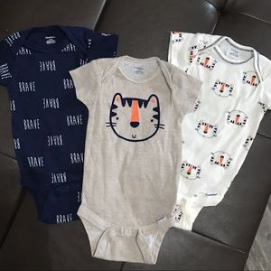 NWOT onesie set